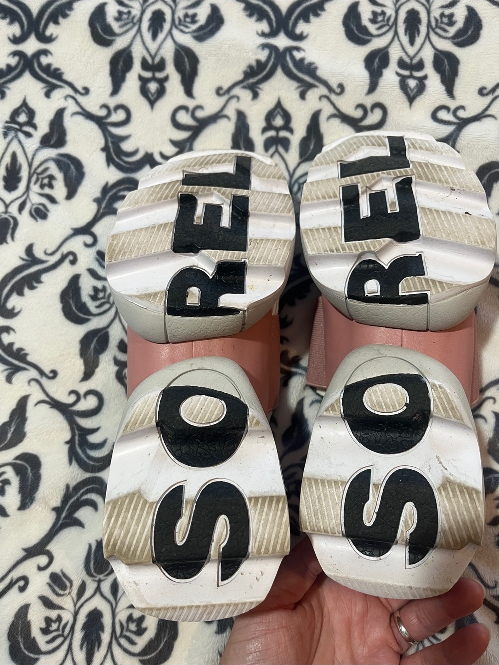 Sorel Sneakers Tennis Shoes - Picture 6 of 7